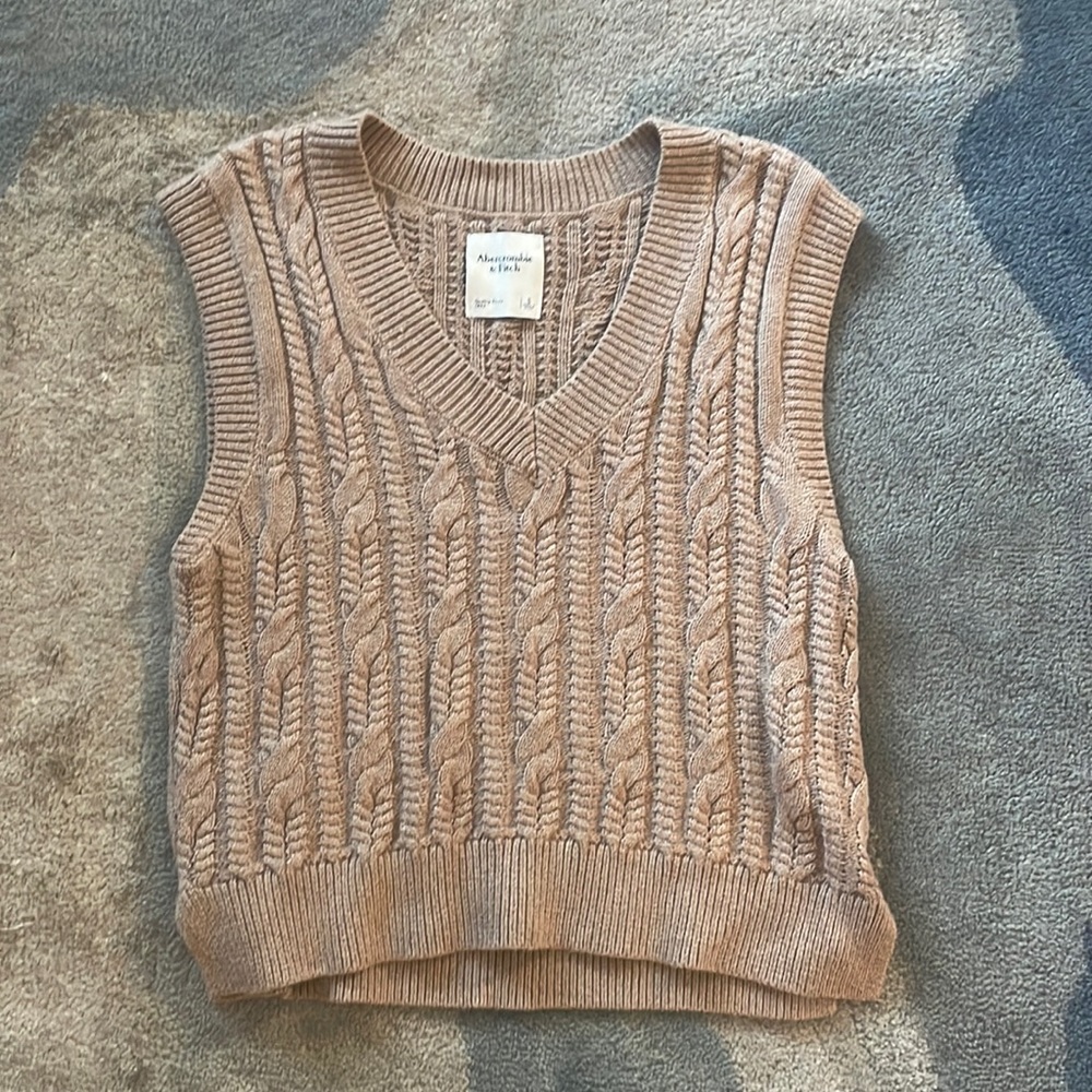 Tan Cropped Sweater Vest